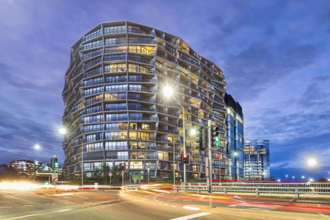 Canberra Luxury Apartment 3 - Tourism Gold Coast 33