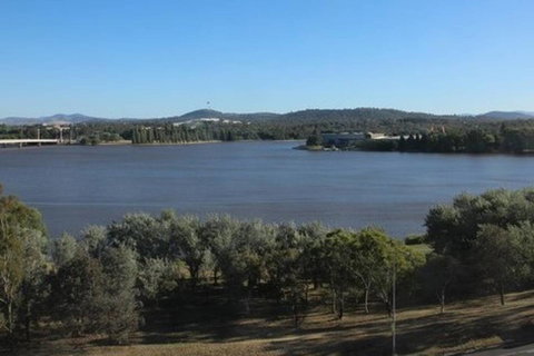 Canberra Luxury Apartment 3 - Tourism Gold Coast 3