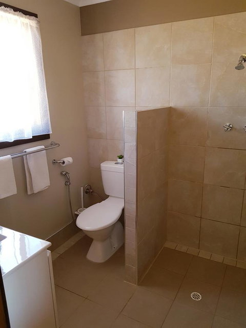 Windana Cottages - Tourism Gold Coast 8