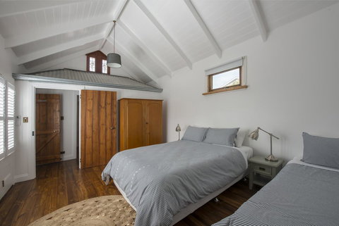 Beach Huts Middleton - Tourism Gold Coast 5