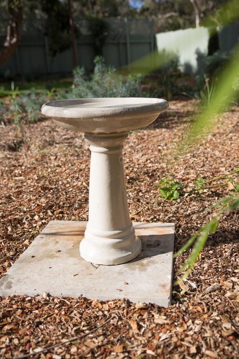 Cowan Street Bungalow - Tourism Gold Coast 14