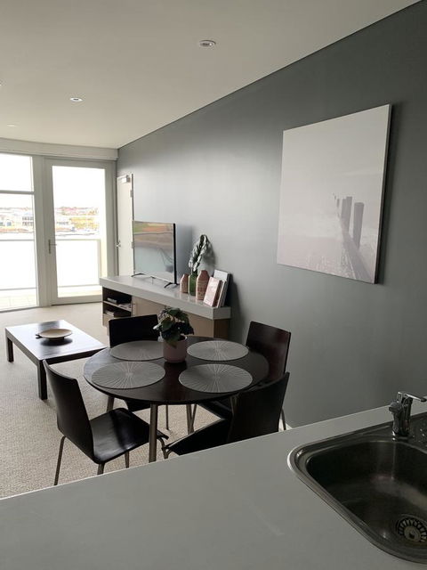 Wallaroo Marina Stayz - Tourism Gold Coast 10
