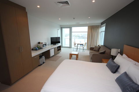 Wallaroo Marina Apartments - Tourism Gold Coast 21