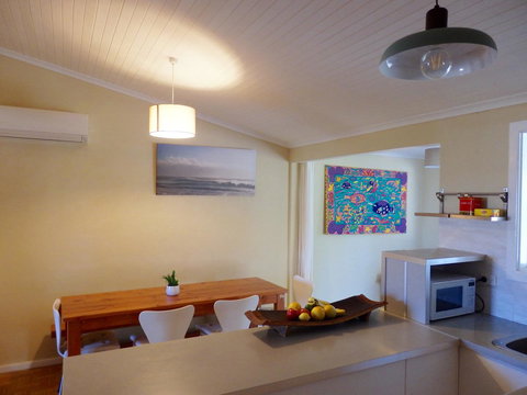 Driftwood On Dover - Tourism Gold Coast 4