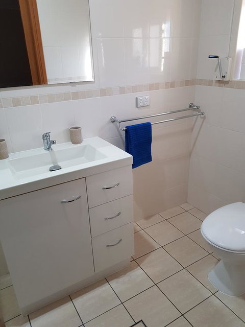 Frog Song At Willunga - Gold Coast 4