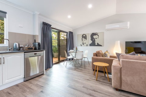 McLaren Vale Getaway - Tourism Gold Coast 16