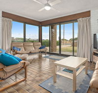 Sun  Surf Aldinga Beach Apartment - Tourism Gold Coast