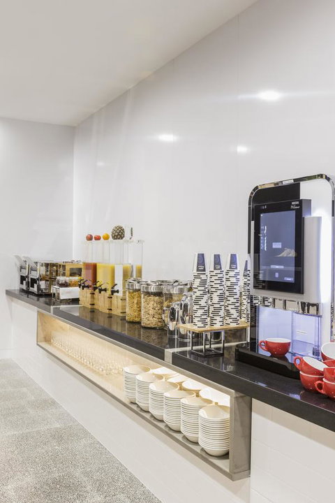 Ibis Adelaide - Gold Coast 18