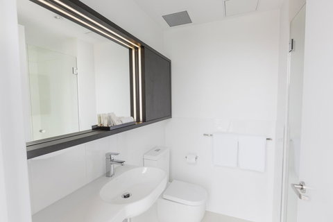 Ibis Adelaide - Gold Coast 11