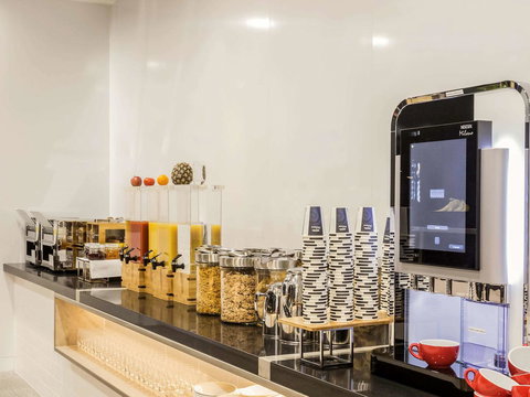 Ibis Adelaide - Gold Coast 40