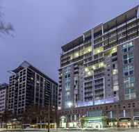 Oaks Embassy - Gold Coast