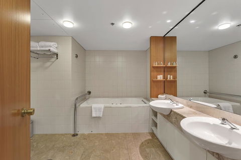 Stamford Plaza Adelaide - Gold Coast 29