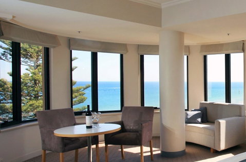 Stamford Grand Adelaide - Tourism Gold Coast 2