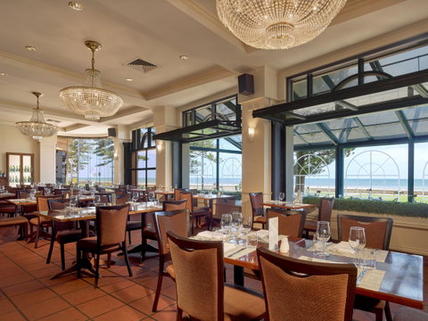Stamford Grand Adelaide - Tourism Gold Coast 15