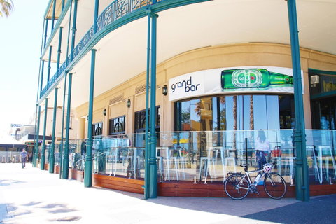 Stamford Grand Adelaide - Tourism Gold Coast 14