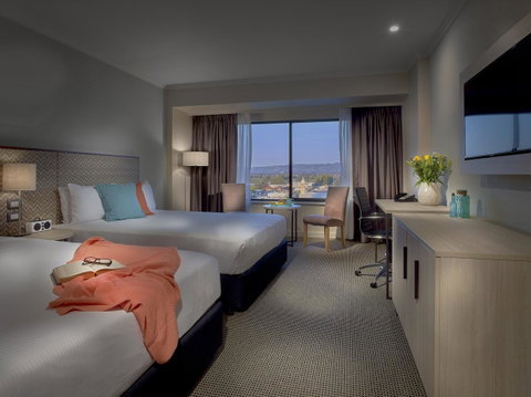 Stamford Grand Adelaide - Tourism Gold Coast 34
