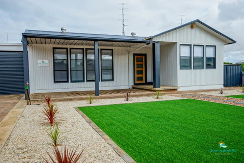 Breakaway Moonta Bay - Tourism Gold Coast 4