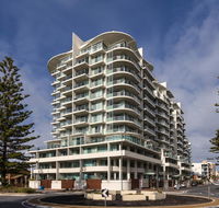 Oaks Liberty Towers - Gold Coast