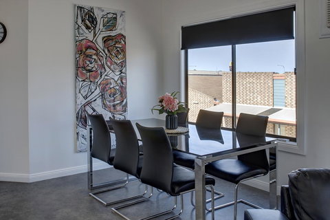 Aart Apartments - Tourism Gold Coast 20