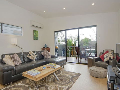 Seagrass Villas Normanville - Gold Coast 5