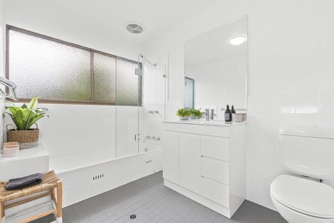 Maslin Beach Getaway - Tourism Gold Coast 16