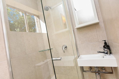 Port Of Call - Port Willunga - C21 SouthCoast Holidays - Tourism Gold Coast 20