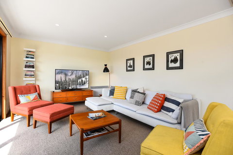 Port Of Call - Port Willunga - C21 SouthCoast Holidays - Tourism Gold Coast 12