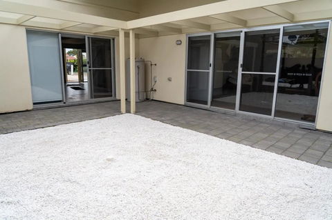 Gawler Townhouse 3 Bedroom - Tourism Gold Coast 12