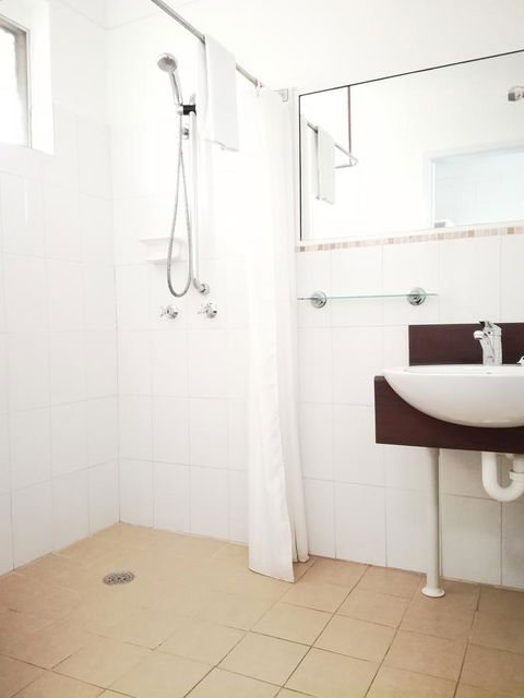 Arcadia Motel - Tourism Gold Coast 17