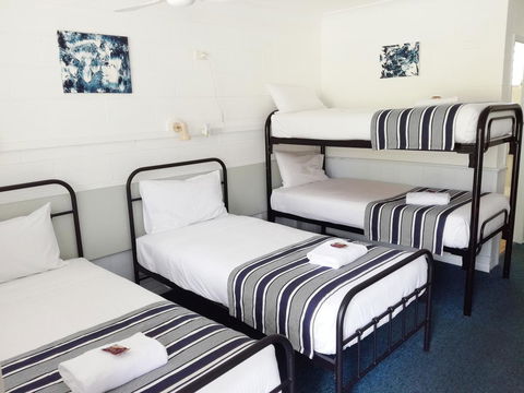 Arcadia Motel - Tourism Gold Coast 11