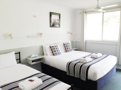 Arcadia Motel - Tourism Gold Coast 15