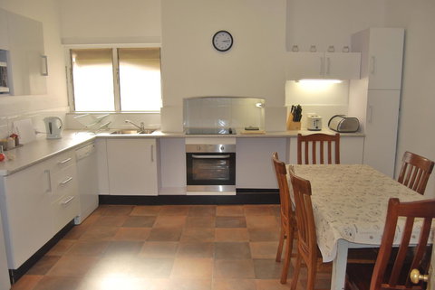 Jacaranda Cottage - Tourism Gold Coast 3