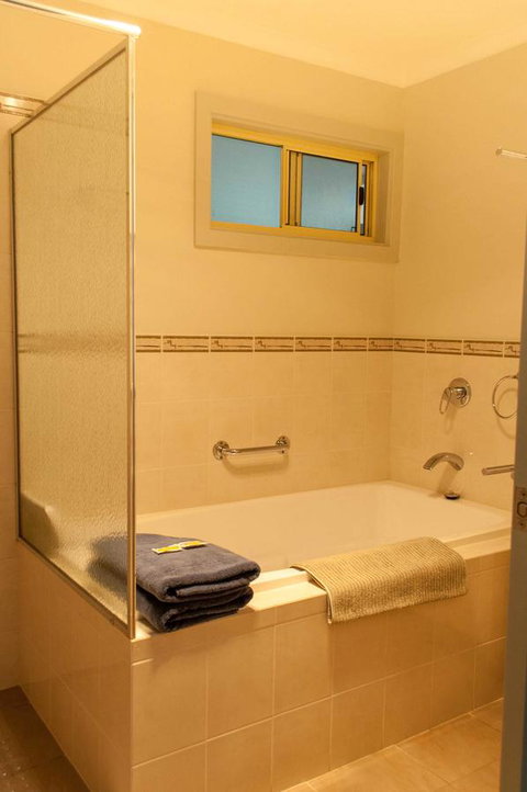 Admirals Inn - Gold Coast 10