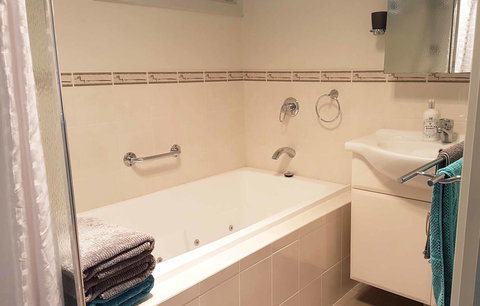 Admirals Inn - Gold Coast 5