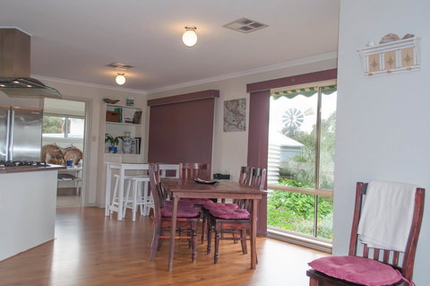 Admirals Inn - Gold Coast 7