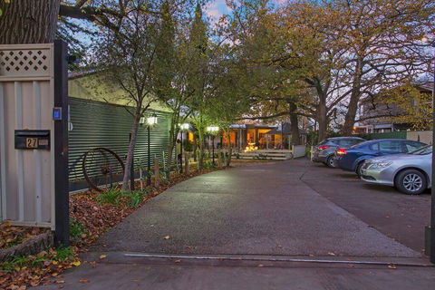 Hahndorf House B&B - Tourism Gold Coast 14