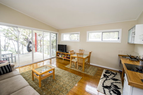 Smiths Lake House - Tourism Gold Coast 24