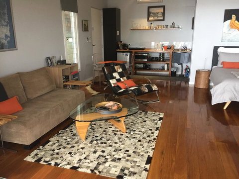 Smiths Lake House - Tourism Gold Coast 8