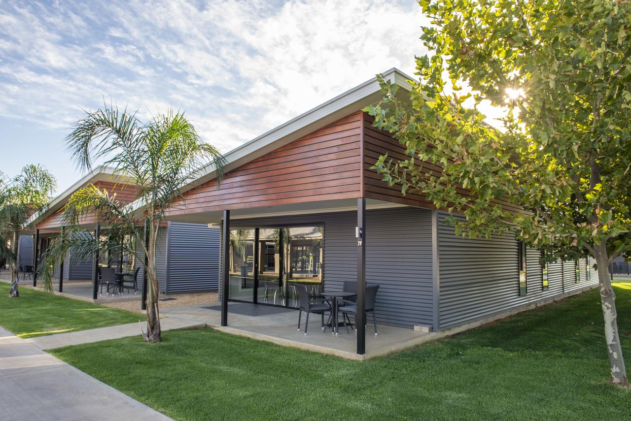 Paringa SA Tourism Gold Coast