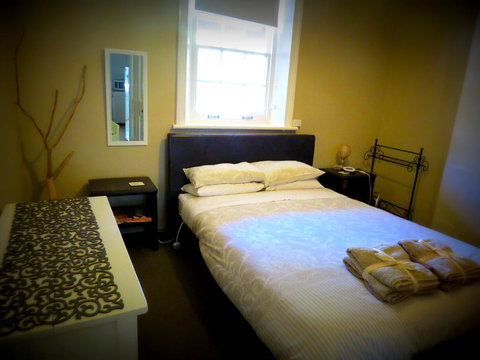 The Pig And Whistle - Tourism Gold Coast 10