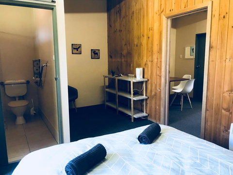 Longwood Retreat - Tourism Gold Coast 16