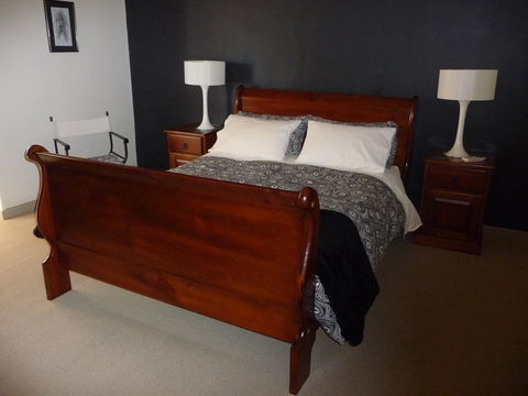 Country Bakehouse Accommodation - Tourism Gold Coast 1