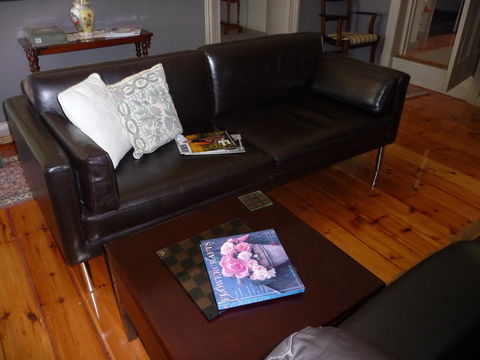 Country Bakehouse Accommodation - Tourism Gold Coast 7