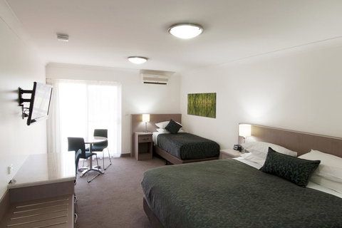 Loxton Community Hotel Motel - Tourism Gold Coast 12