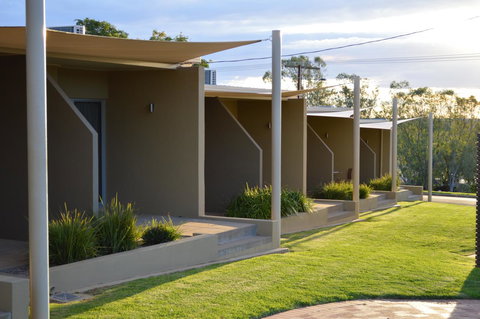 Loxton Community Hotel Motel - Tourism Gold Coast 4