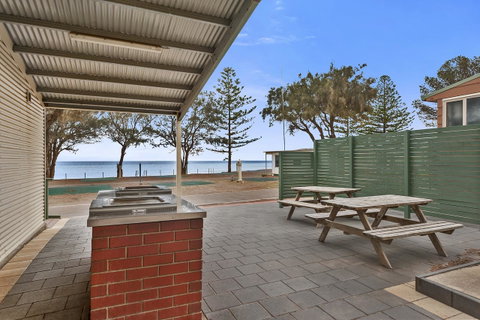 Moonta Bay Holiday Park - Tourism Gold Coast 5
