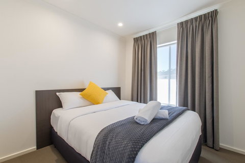 Mick O\'Sheas - Gold Coast 17