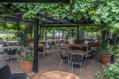 Mick O\'Sheas - Gold Coast 38