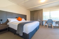 Book Hackham Accommodation Vacations Tourism Gold Coast Tourism Gold Coast