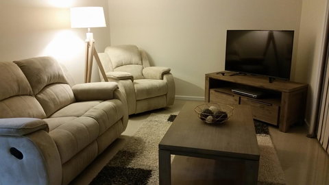 Townhouse On The Marina - Gold Coast 1